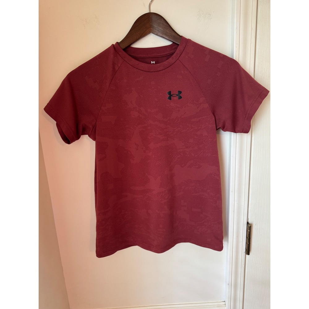 Under Armour Kids Red Camo Performance T-Shirt Loose Fit Youth Medium